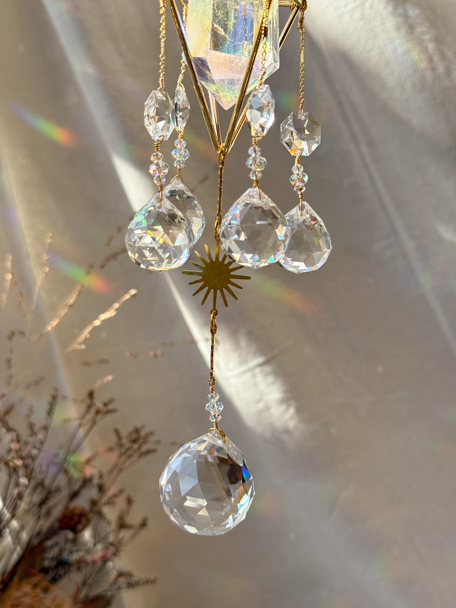 lil sun - Rainbow Aura Quartz