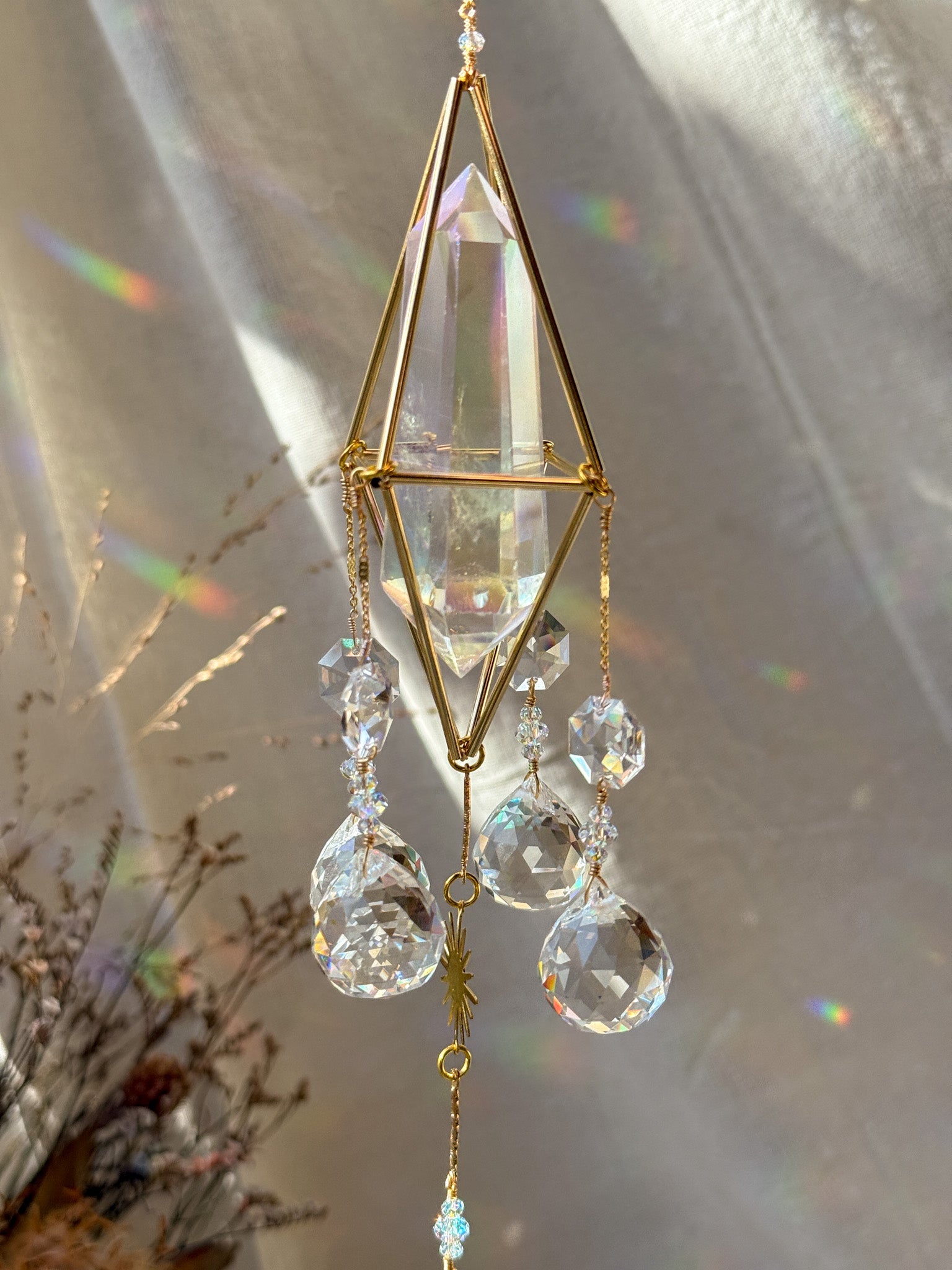 lil sun - Rainbow Aura Quartz