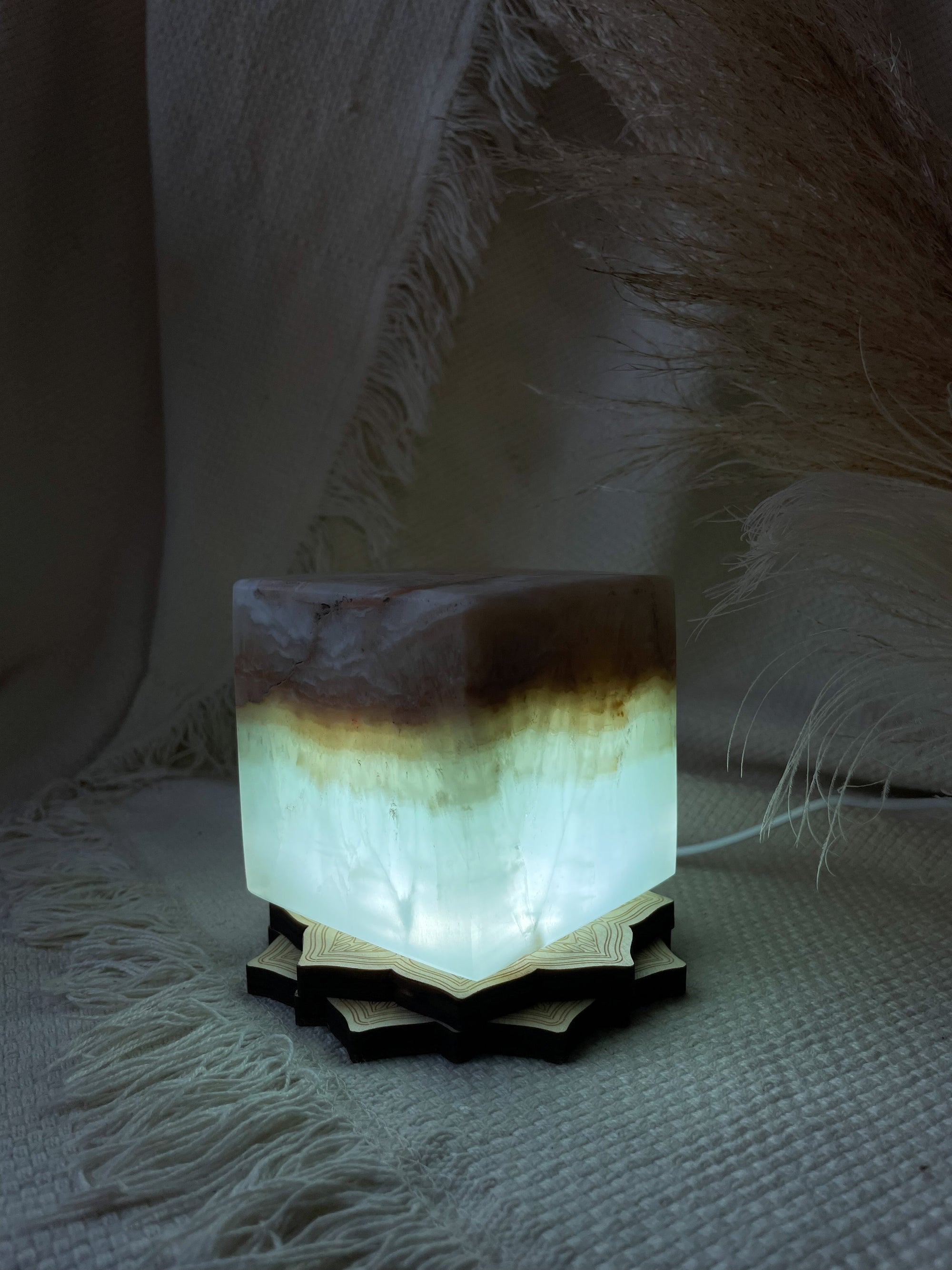 Pistàcchio Calcite Candle holder / Lamp - Cube